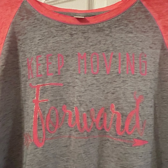 Women’s top - Keep Moving Forward - Size XL -  C Active - Picture 2 of 3